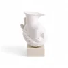 AMOR VOLAT vase