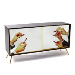 Cabinet Sliding Door Lipsticks