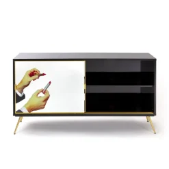 Cabinet Sliding Door Lipsticks