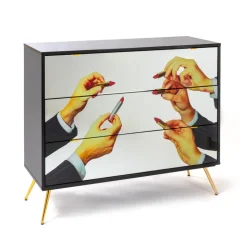 Chest of Three Drawers Lipstick