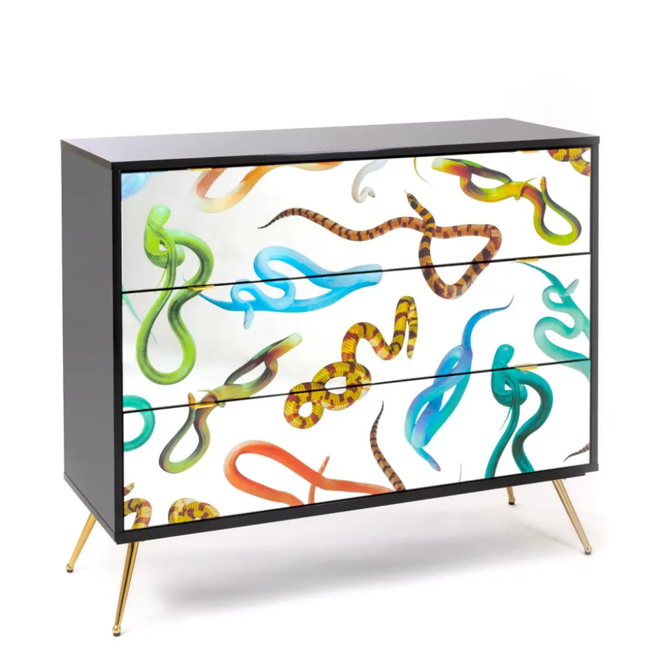 Chest of Three Drawers Snakes