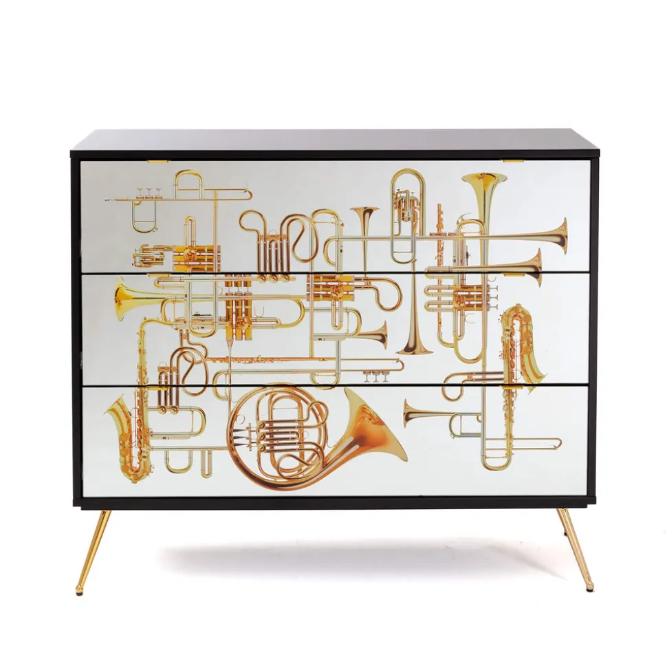 Chest of Three Drawers Trumpets