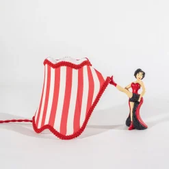 Circus AbatJour Lucy