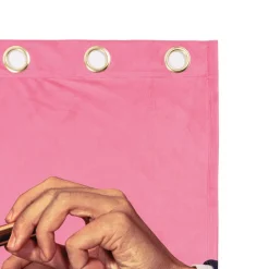 Curtain Lipstick Pink