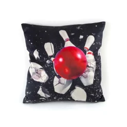 Cushion Bowling With Plume Padding
