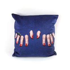Cushion Fingers With Plume Padding