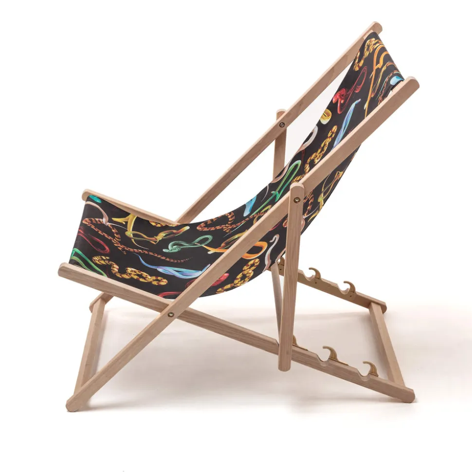 Deck Chair Snakes