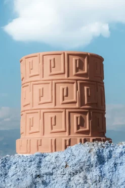 Magna Graecia Terracotta vase Greca