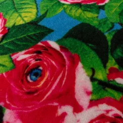 Mat Roses With Eyes