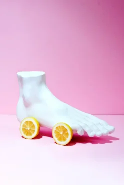 Memorabilia Mvsevm Male Foot