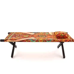 Poolbed - Lady on Carpet