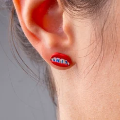 SHIT stud earrings - Toiletpaper Jewels