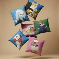 TOILETPAPER PETS CUSHION - BFF