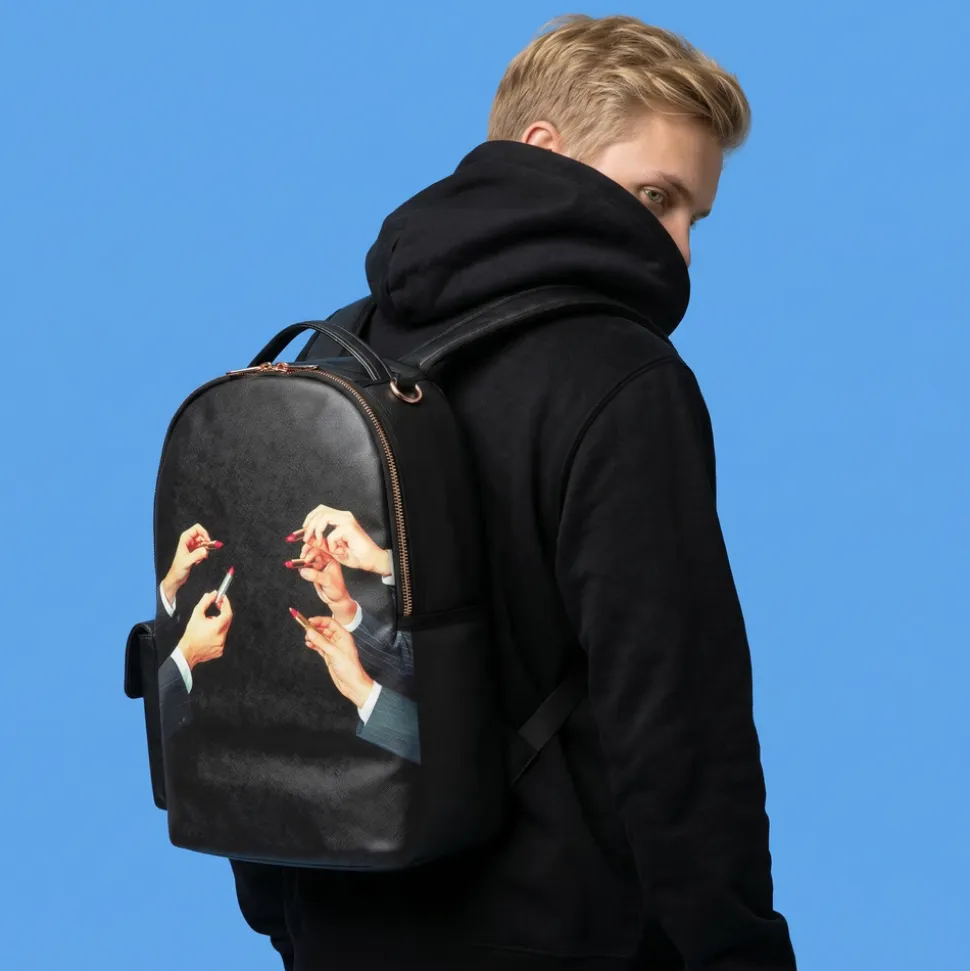 Travel Kit Rucksack Black Lipstick