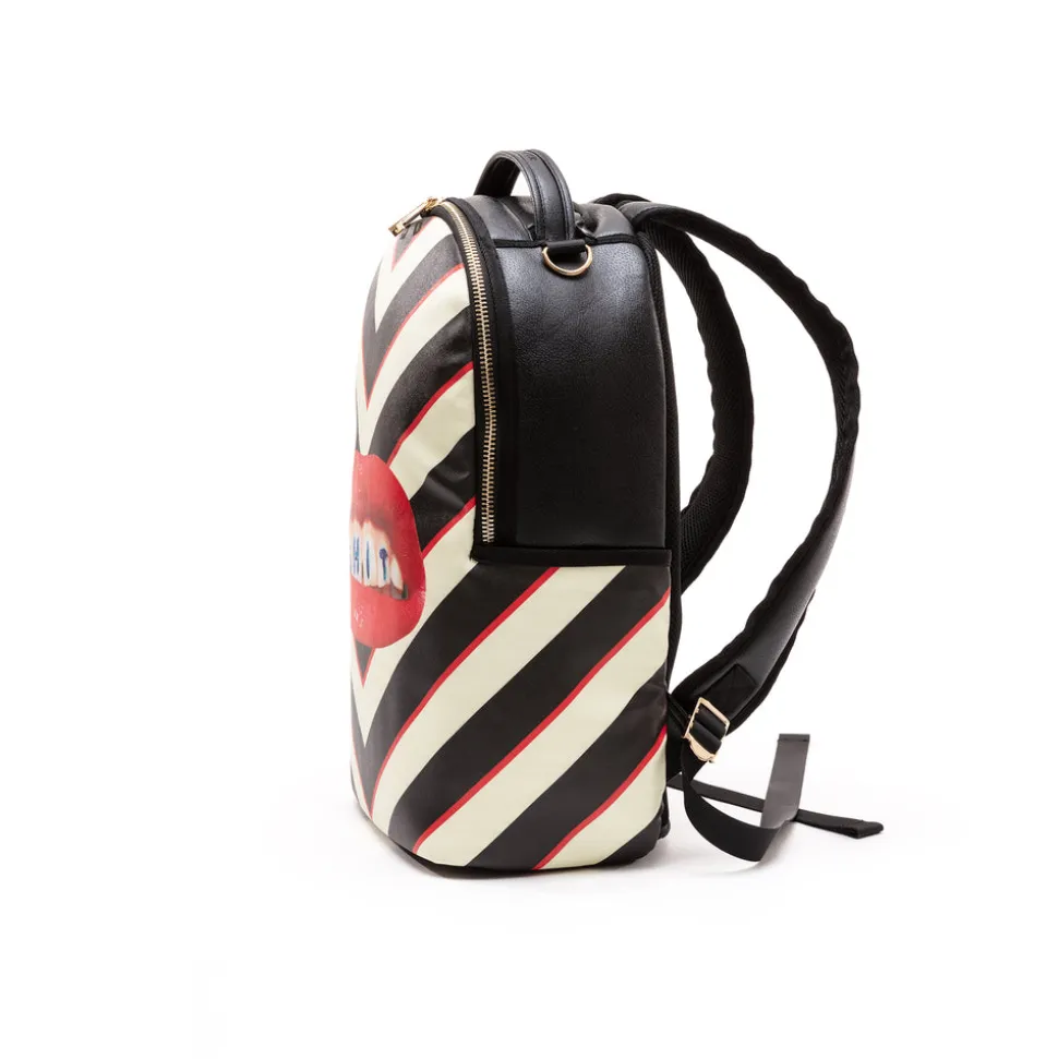 Travel Kit Rucksack Shit