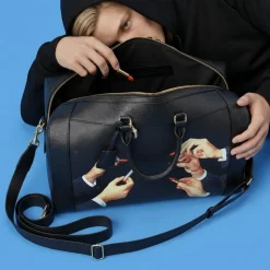Travel Kit Travel Bag Black Lipstick